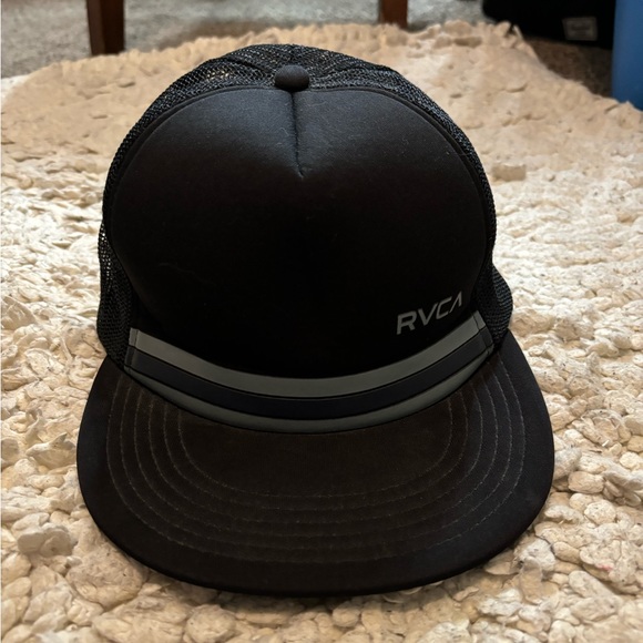 RVCA Other - Black RVCA Men’s Trucker Snap Back Hat
